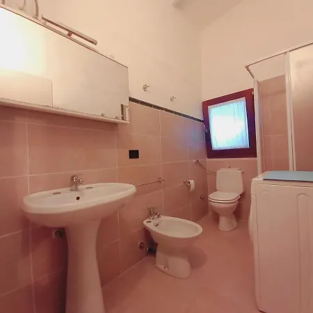 Casa La Quercia Santa Teresa - Wifi - Parking Апартаменты Санта-Тереза-Галлура